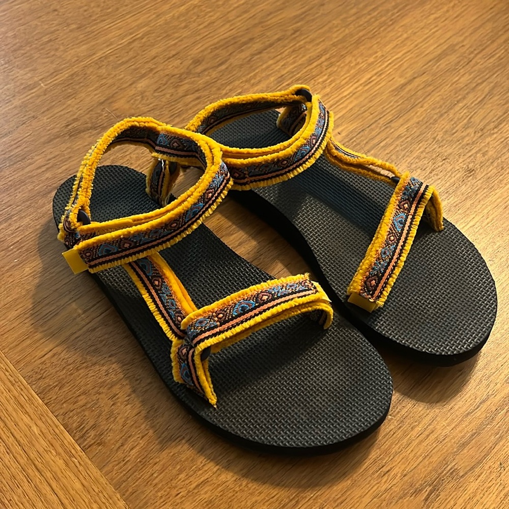 Teva Yellow and Black Sandals